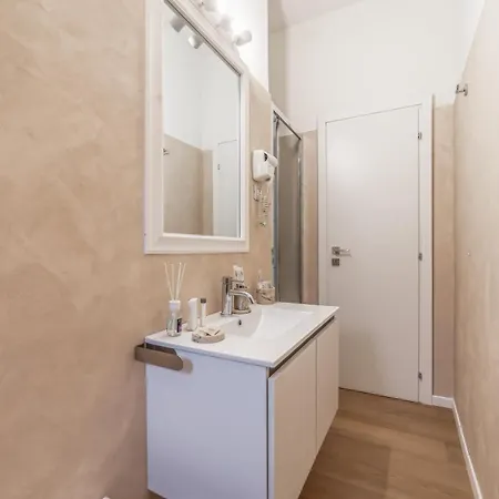Maison Macao - Golden Keys Collection 4* Rome