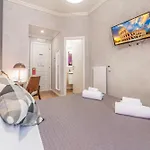 Maison Macao - Golden Keys Collection Гостевой дом Рим